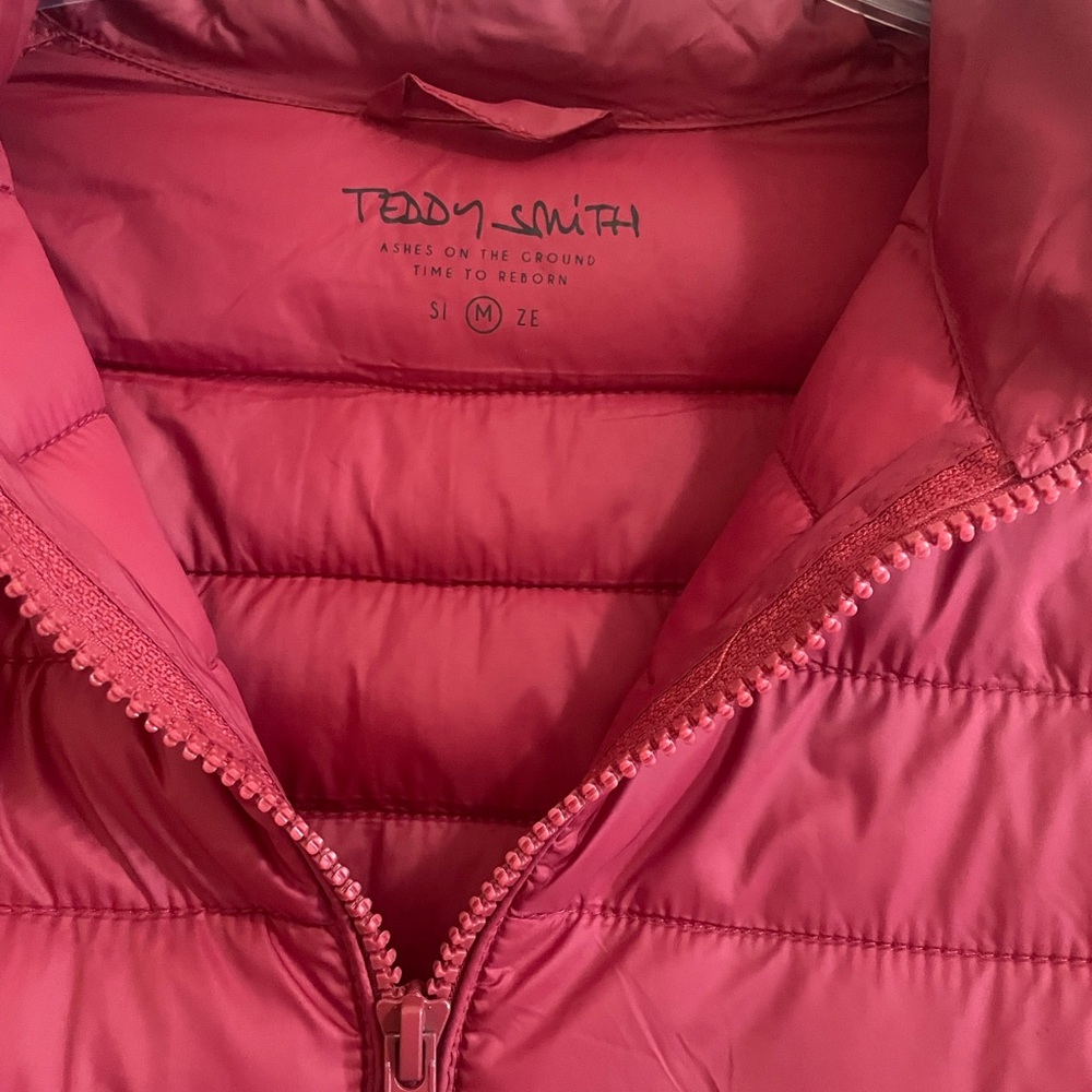 Men's Red Puffer Jacket - Picture 4 of 13